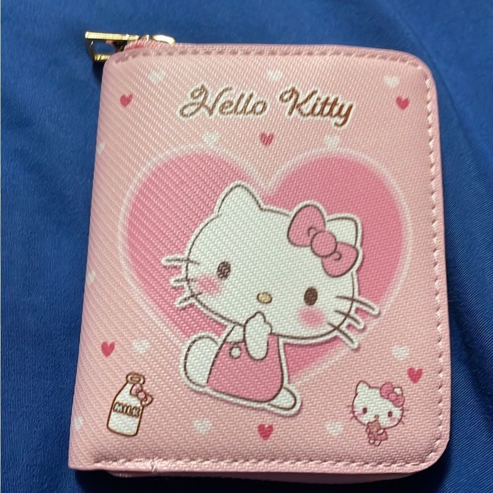 Hello kitty zippered wallet
